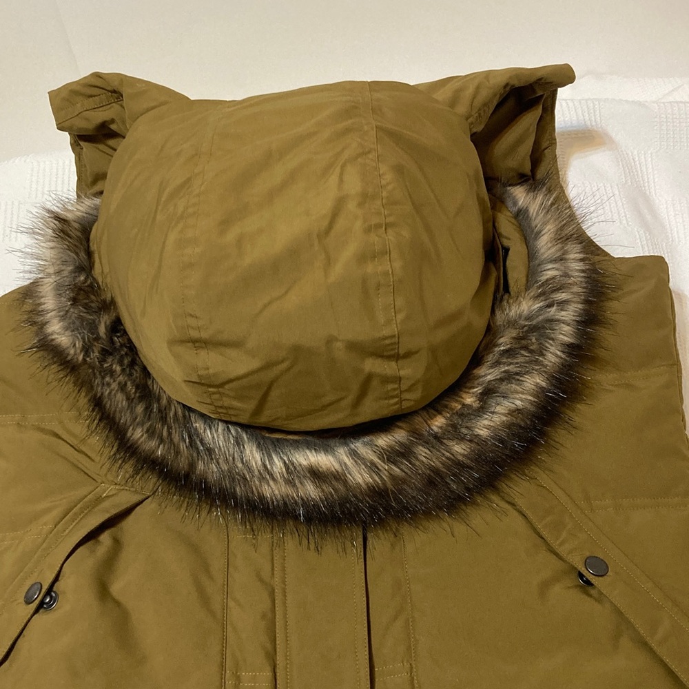 EDDIE BAUER SANDSTONE OLIVE NWOT FAUX FUR HOODED DOWN QUILTED PUFFER VEST - Picture 13 of 16